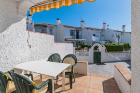 Villa Bungavilla Charm and Comfort Near the Beach in Caleta de Vélez, Caleta De Vélez